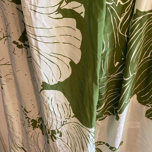 Banana Republic Matte 100% Silk Cross-Front Maxi Dress Green Floral Size XL $350 - Picture 7 of 12